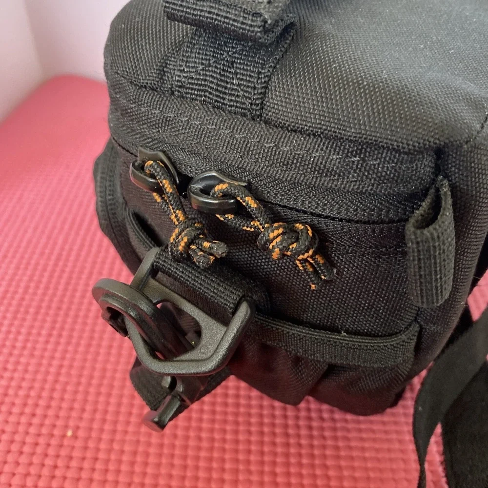 Lowepro Adventura TLZ 15 Black Topload Camera Bag Compact‎ Size DSLR Storage Bag
